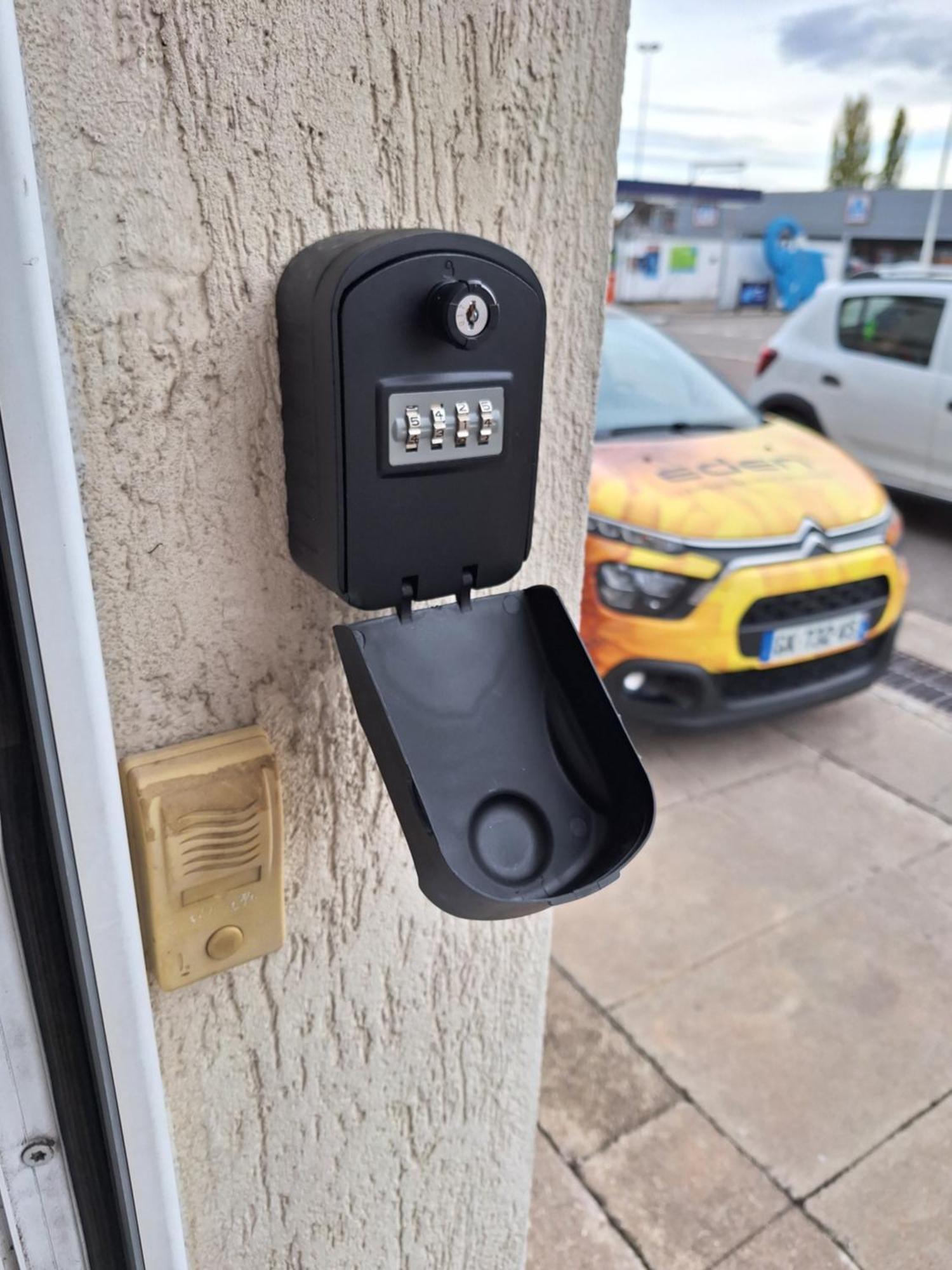 Le-Bon-Appart De Plain-Pied Avec Terrasse Auxonne Exteriör bild