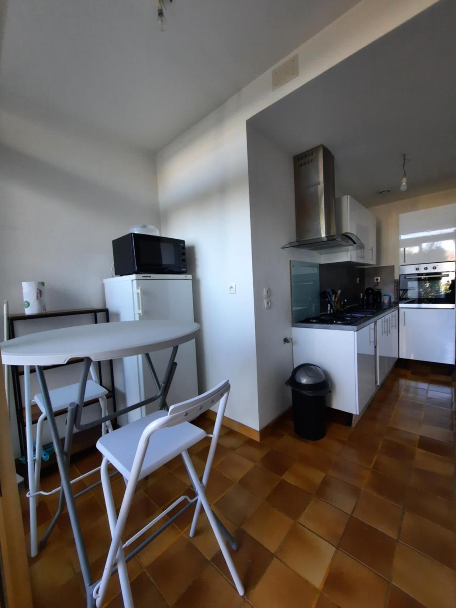 Le-Bon-Appart De Plain-Pied Avec Terrasse Auxonne Exteriör bild
